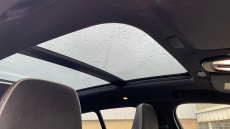 Volvo XC40 2.0 B4P Ultimate Dark 5dr Auto Petrol Estate